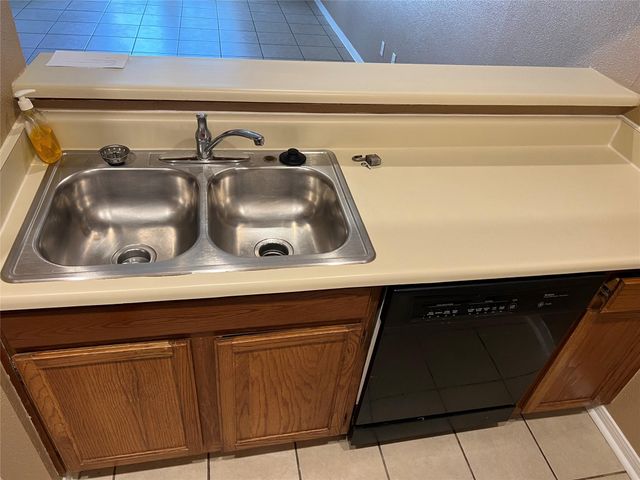 2121 El Paseo Street 2007, Houston, TX 77054