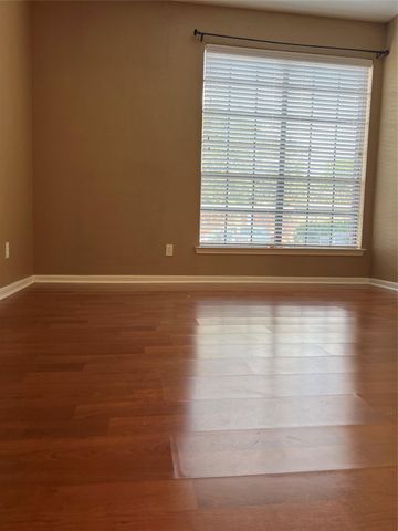 2121 El Paseo Street 2007, Houston, TX 77054