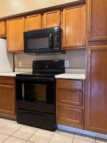 2121 El Paseo Street 2007, Houston, TX 77054