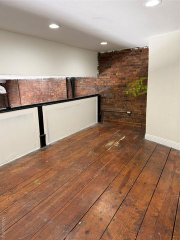 2627 John R Street A, B, C, Detroit, MI 48201