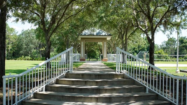 19131 CYPRESS REACH LANE, Tampa, FL 33647