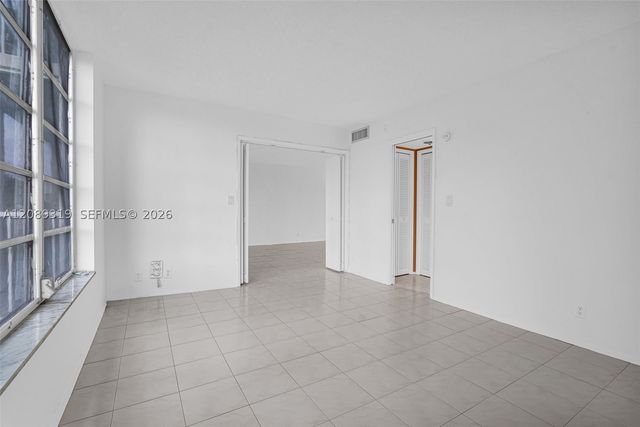 3051 S Palm Aire Dr 308, Pompano Beach, FL 33069