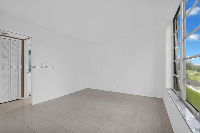 3051 S Palm Aire Dr 308, Pompano Beach, FL 33069