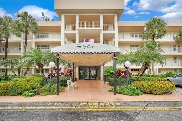 3051 S Palm Aire Dr 308, Pompano Beach, FL 33069