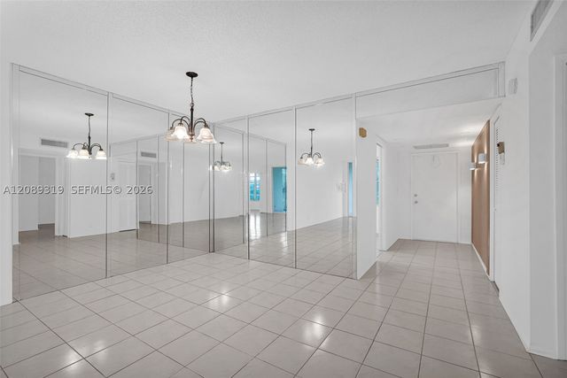 3051 S Palm Aire Dr 308, Pompano Beach, FL 33069