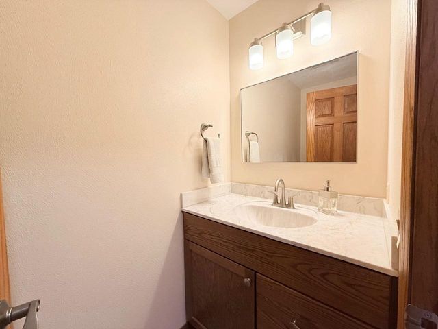 2832 Riva Ridge Circle, Cottage Grove, WI 53527