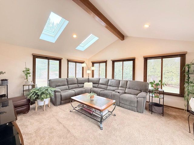 2832 Riva Ridge Circle, Cottage Grove, WI 53527