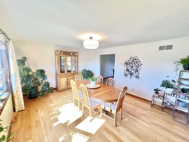 2832 Riva Ridge Circle, Cottage Grove, WI 53527