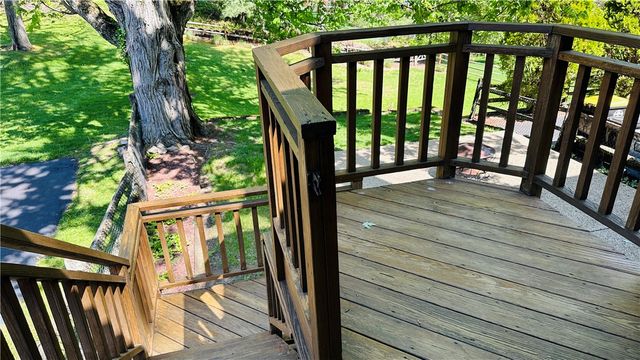3218 Eastview Rd, Bethel Park, PA 15102