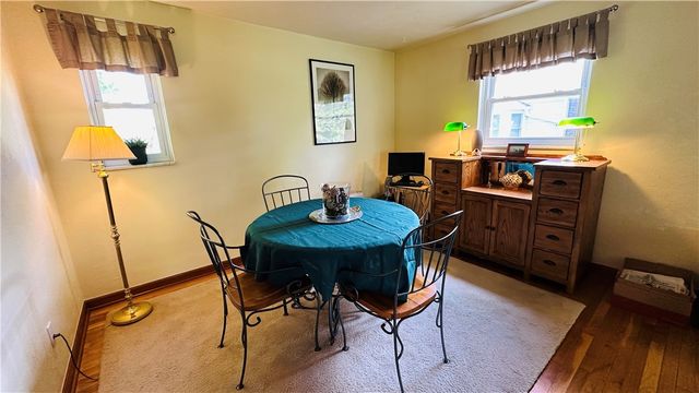 3218 Eastview Rd, Bethel Park, PA 15102