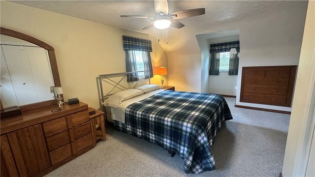 3218 Eastview Rd, Bethel Park, PA 15102