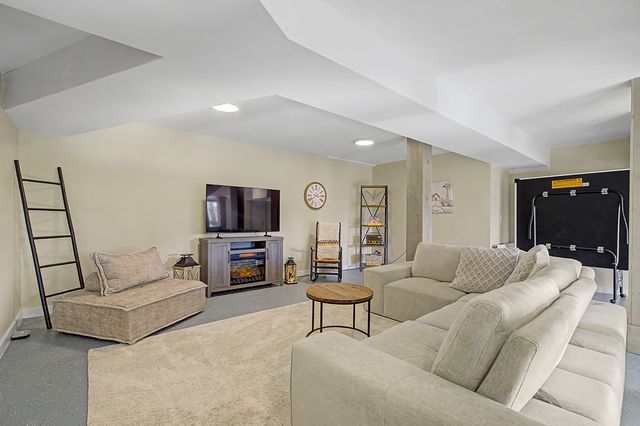 5290 Old Harding Rd, Franklin, TN 37064