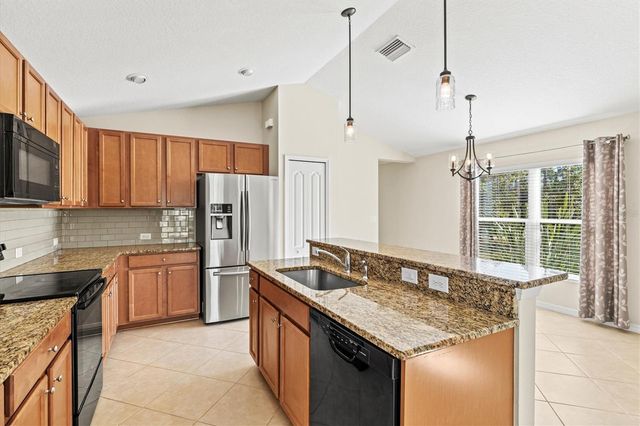12734 SHIMMERING OAK CIRCLE, Venice, FL 34293