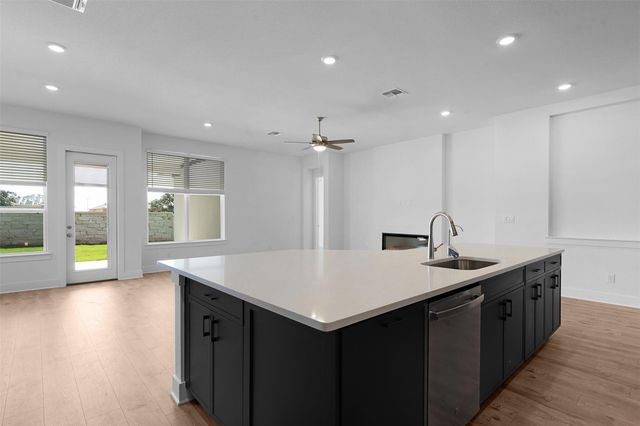 1129 Pansy TRL, Georgetown, TX 78628