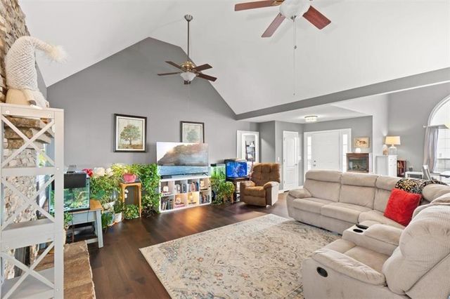 136 Harborside Drive, Dallas, GA 30132