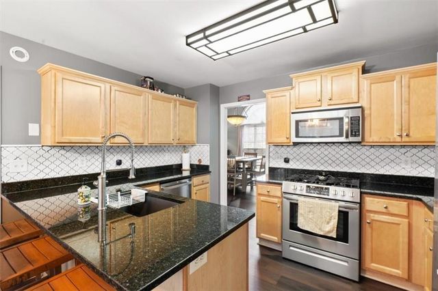 136 Harborside Drive, Dallas, GA 30132