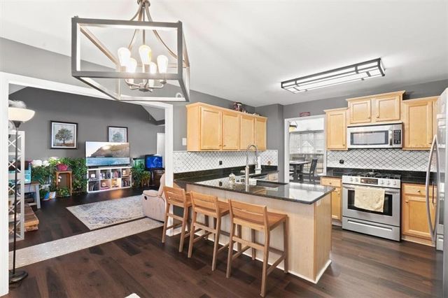 136 Harborside Drive, Dallas, GA 30132