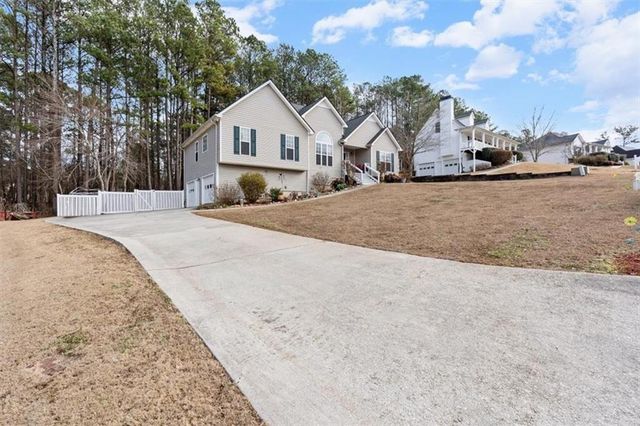 136 Harborside Drive, Dallas, GA 30132