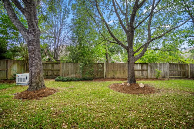 9711 Ashdown Forest Drive, Spring, TX 77379