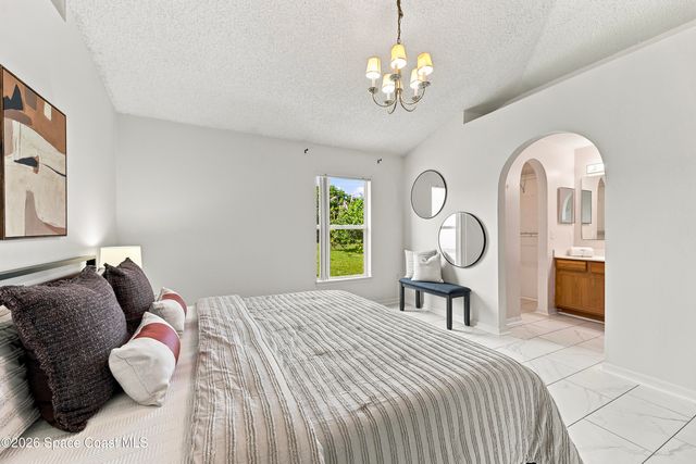 2153 Redwood Circle NE, Palm Bay, FL 32905