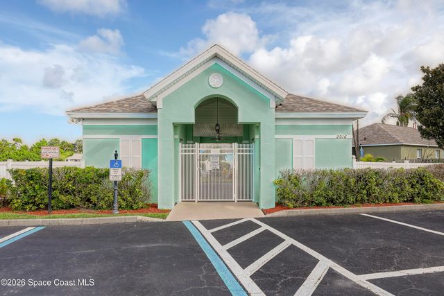 2153 Redwood Circle NE, Palm Bay, FL 32905