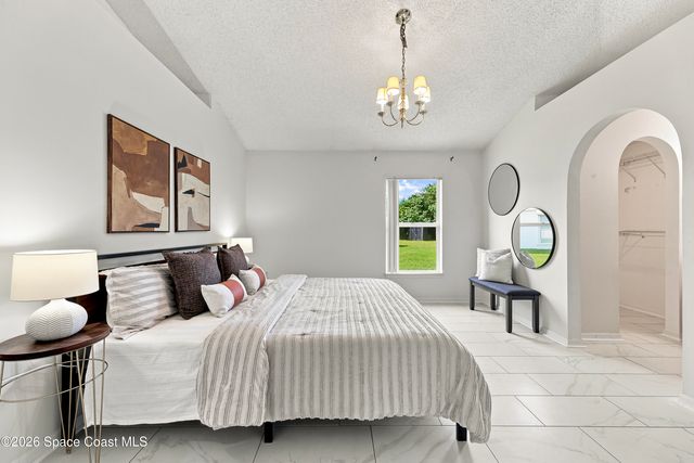 2153 Redwood Circle NE, Palm Bay, FL 32905