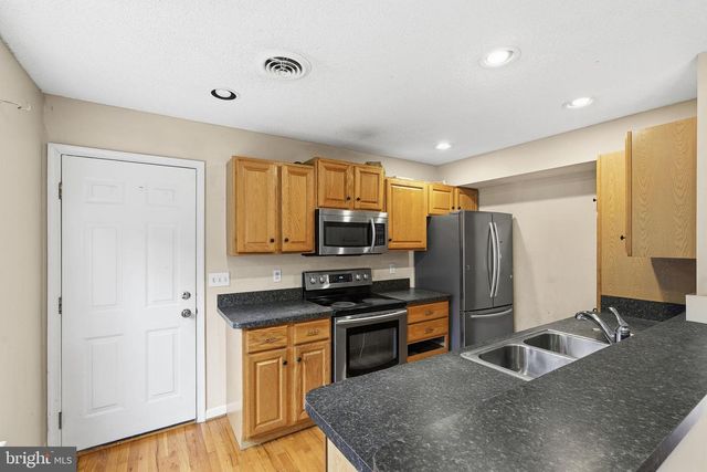 110 RUGBY PL, Winchester, VA 22603