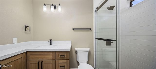 4052 E ABRAHAM Lane, Phoenix, AZ 85050