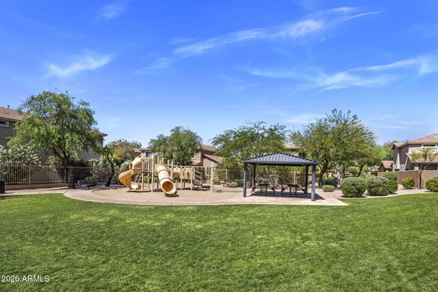 4052 E ABRAHAM Lane, Phoenix, AZ 85050