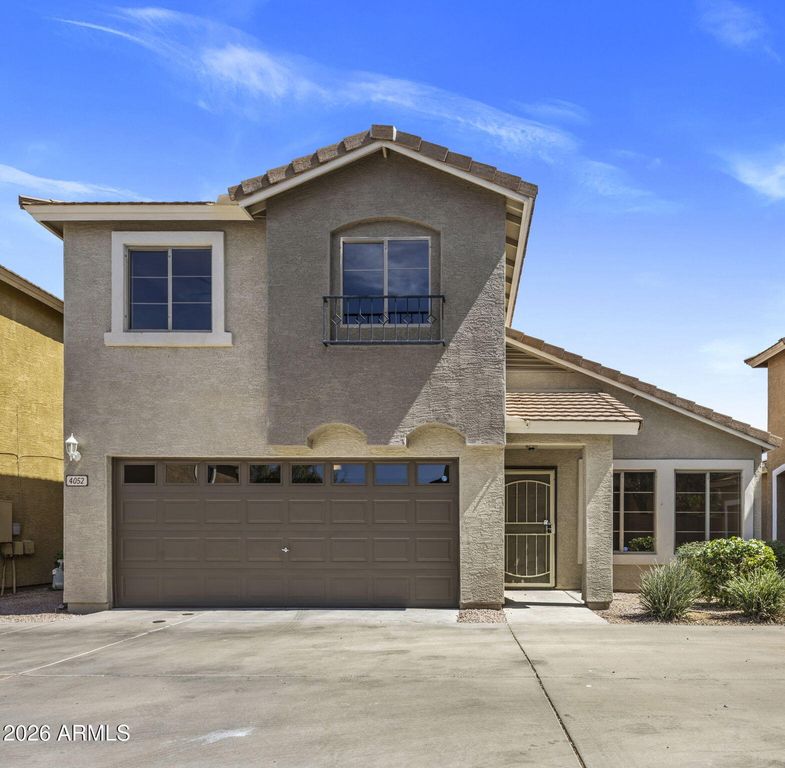 4052 E ABRAHAM Lane, Phoenix, AZ 85050