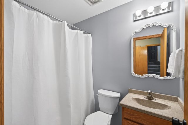 796 Park Brook Road NW, Isanti, MN 55040