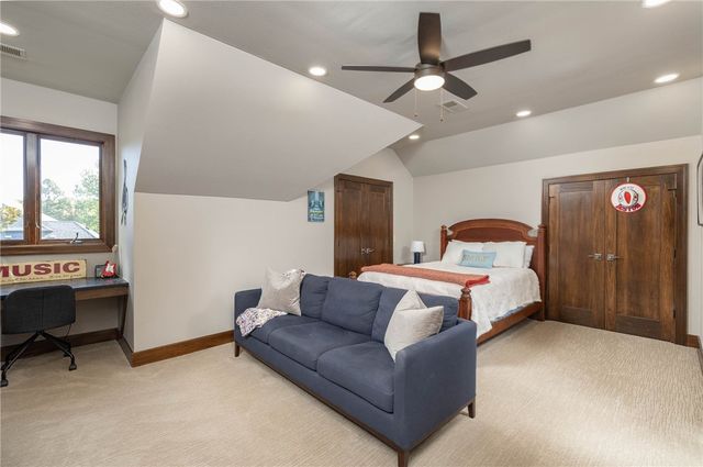 4456 Jean Lane, Fayetteville, AR 72704