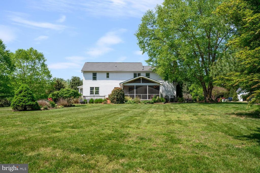 Image 13 of property listing at 127 PLEASANT SPRINGS DR, Centreville, MD 21617