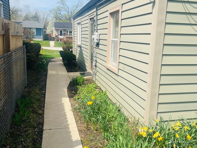 17831 Walter Street, Lansing, IL 60438