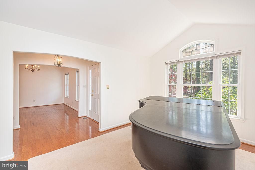 Image 10 of property listing at 10625 BUNTING RD, Bishopville, MD 21813