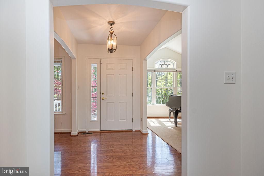 Image 8 of property listing at 10625 BUNTING RD, Bishopville, MD 21813