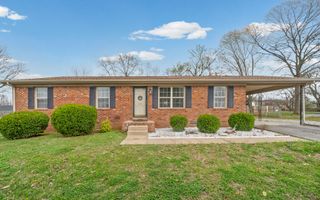 604 Fremont Dr, Hopkinsville, KY 42240