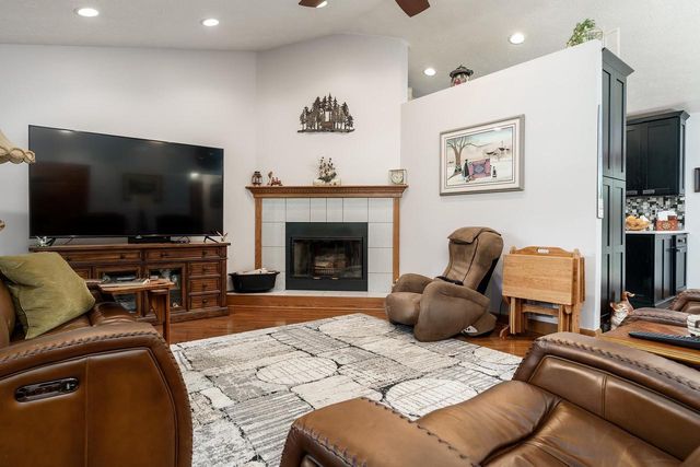 535 Danielson Drive, Darien, WI 53114