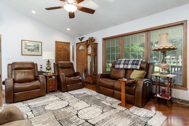 535 Danielson Drive, Darien, WI 53114