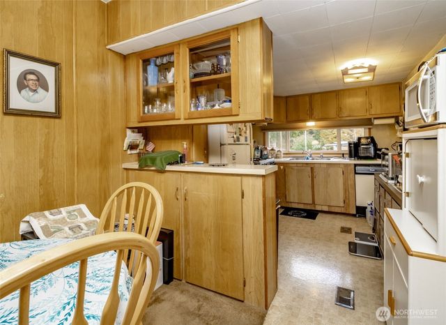 25406 E 37th Avenue E, Spanaway, WA 98387