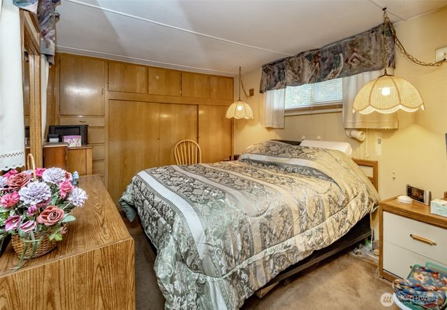 25406 E 37th Avenue E, Spanaway, WA 98387