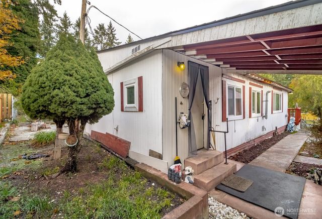 25406 E 37th Avenue E, Spanaway, WA 98387