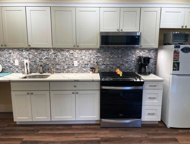 127 King Street, Hanover, MA 02339