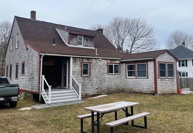 127 King Street, Hanover, MA 02339