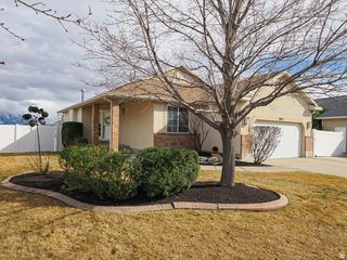 5975 S RIDGE FLOWER WAY, Salt Lake City, UT 84118