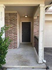 210 Delby ST, Hutto, TX 78634