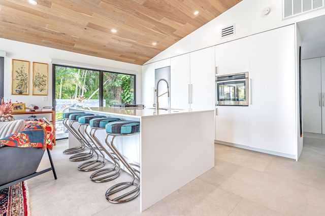 6120 Brandon Street, West Palm Beach, FL 33418