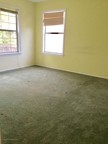 401 Yorkshire Place, Morganville, NJ 07751