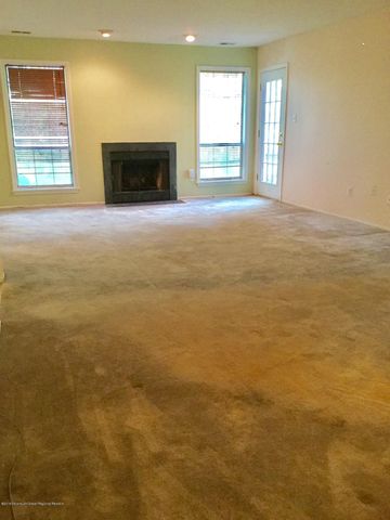 401 Yorkshire Place, Morganville, NJ 07751