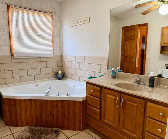 234 N Dade 133, Greenfield, MO 65661